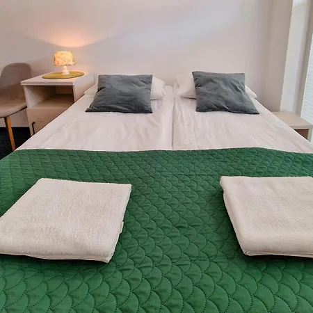 Apartman Na Teligi 1